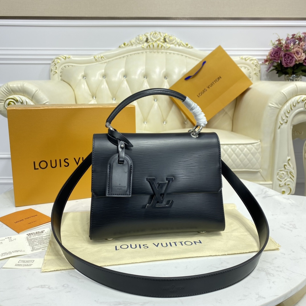 Louis Vuitton GRENELLE PM Epi Leather Shoudler Bag  M53695 Black